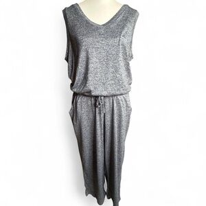 32 Degrees Gray Sleeveless V-Neck Drawstring Jumpsuit Size M